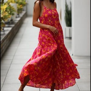 XIX palm’s Miami hot pink floral tiered maxi dress